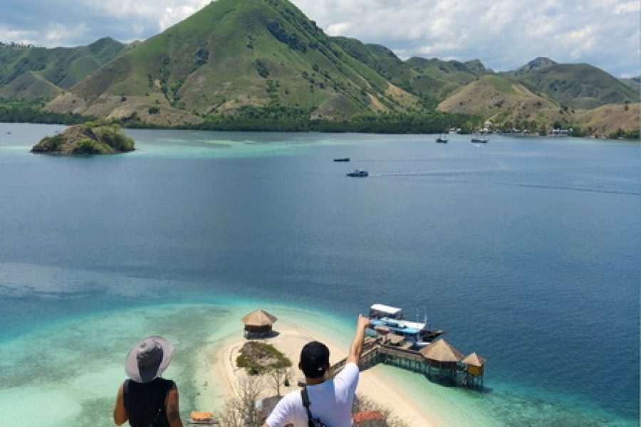 day trip to Komodo Island